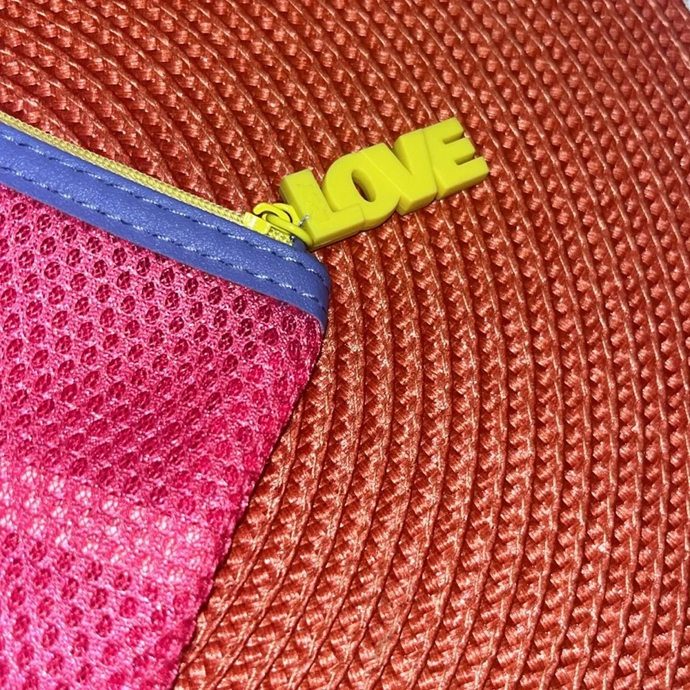 Ipsy Glam Makeup /Storage Clutch Bag, Pink, Purple, Yellow Love Bag NWOT